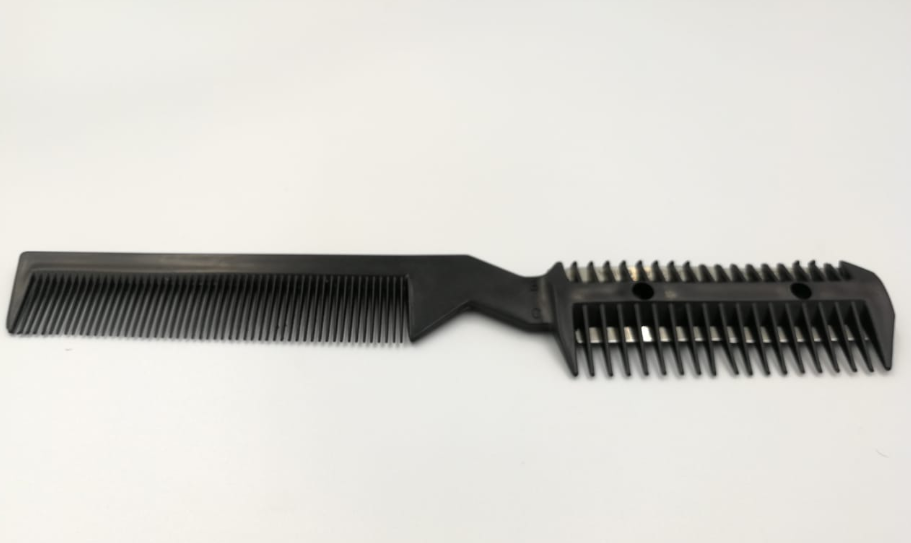 O-20-46 Peine peluqueria