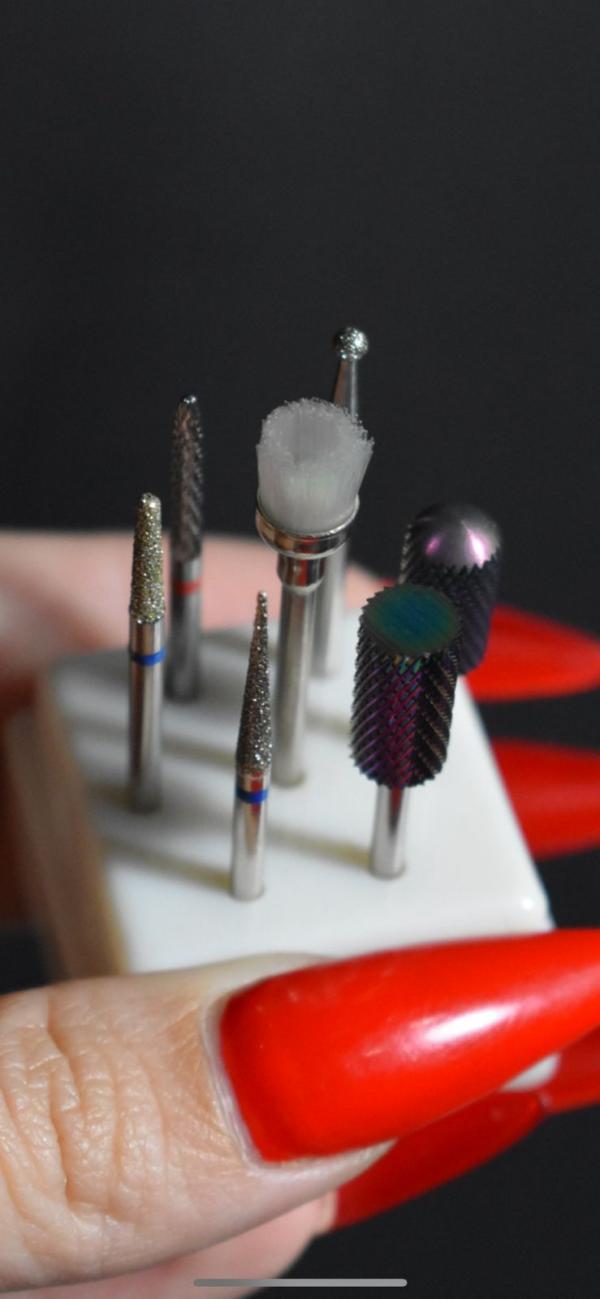 kit de puntas de manicura y remocion CARBIDE cromadas