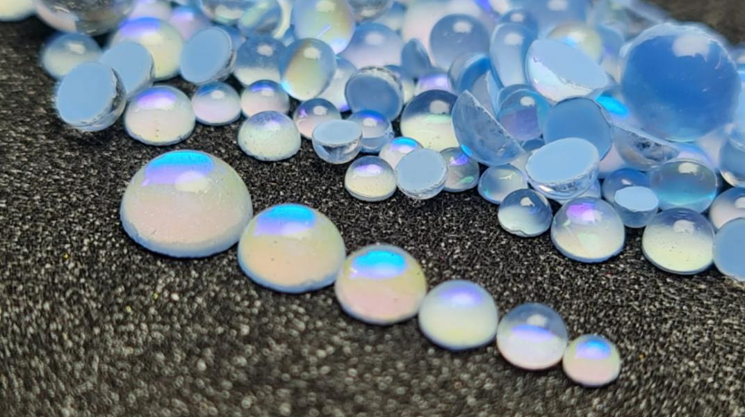 Cristales tipo perla CELESTE