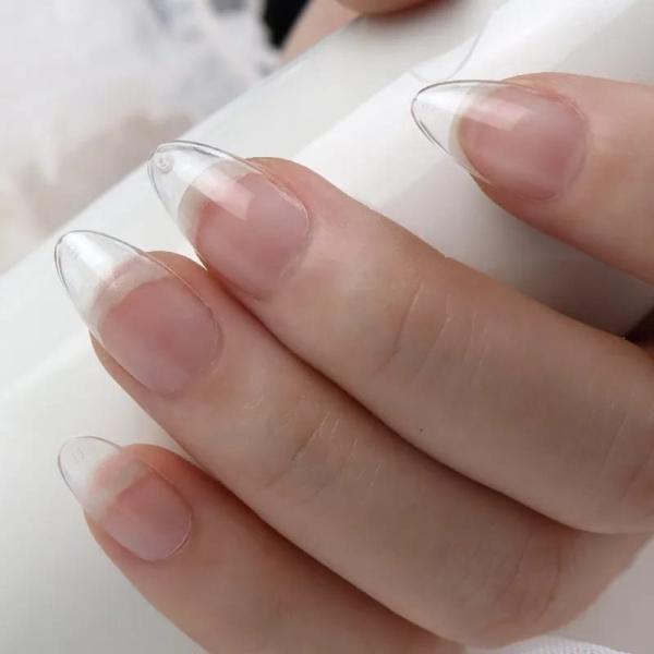 E100 TIP MEDIANO DE GEL X ALMOND